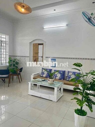 CHO THUÊ NHÀ FULL NỘI THẤT KHU HÒN XỆN GIÁ 8.5 TRIỆU/ THÁNG