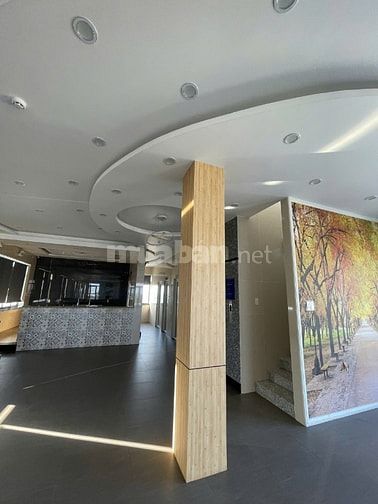Mặt tiền tiện kinh doanh mở Văn Phòng, Ngân Hàng, Showroom