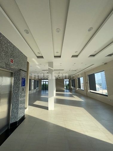 Mặt tiền tiện kinh doanh mở Văn Phòng, Ngân Hàng, Showroom
