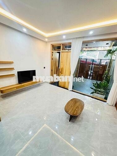 CHO THUÊ NHÀ ĐẸP SÂN VƯỜN MỚI 100% GẦN BIỂN HỒ NGHINH