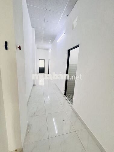 BÁN GẤP NHÀ 2 MẶT TIỀN, 5 PHÒNG NGỦ, SỔ HỒNG RIÊNG CHÍNH CHỦ
