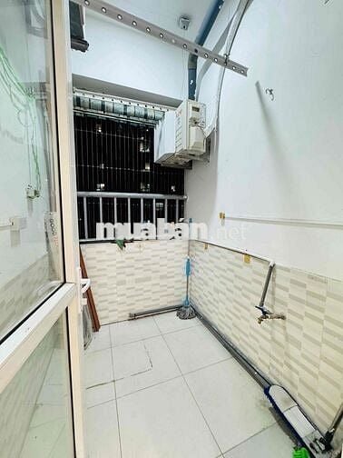 chính chủ bán căn góc 3 ngủ 2 vệ sinh chung cư kim văn kim lũ