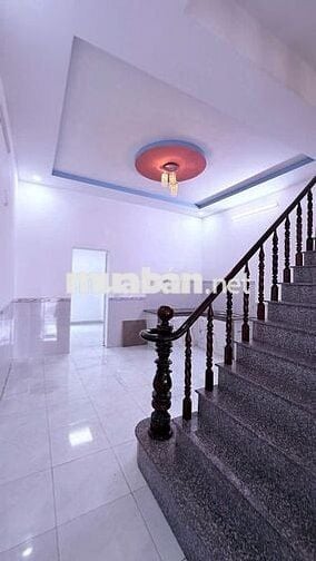 Bán nhà MT đường Nội Bộ, 6 x 18m, T+1+ST
