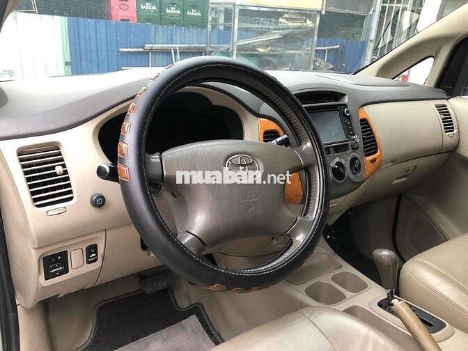 Toyota Innova 2009 Tự động Bạc( 1 chủ từ đầu bán)