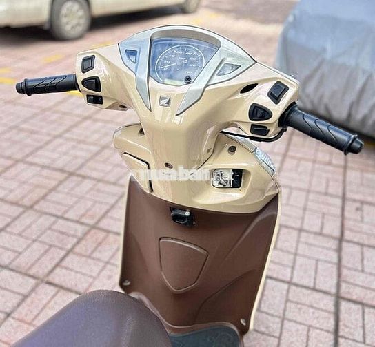 Honda Lead Vàng kem chính chủ biển tp máy zin êm!