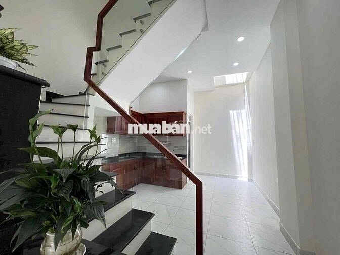 Nhà 3 Tầng Ngay Cầu Vượt Gò Dưa Hẻm Xe Hơi Sổ Riêng Hoàn Công Hơn 4 Ty