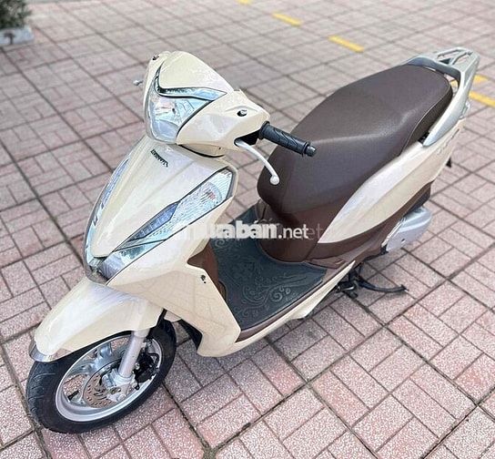 Honda Lead Vàng kem chính chủ biển tp máy zin êm!