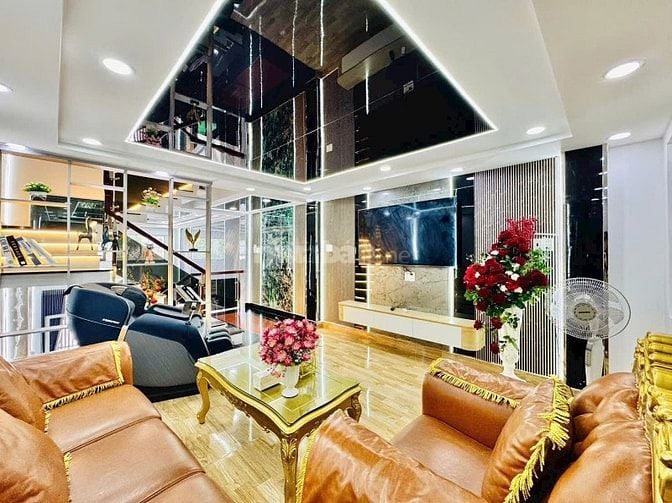 ⭐️Nhà 5 lầu tuyệt đẹp Mặt tiền kinh doanh Nguyễn Văn Khối, P14, Q.Gò V