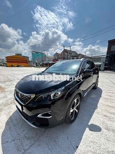 Peugeot 3008 2020 Đen 21.000km 5 chỗ