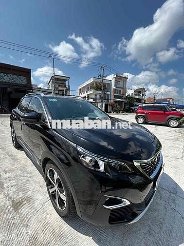 Peugeot 3008 2020 Đen 21.000km 5 chỗ