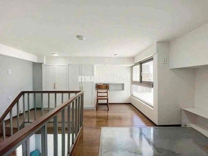 Duplex cửa sổ trời siêu thoáng cách TDTU và UFM 5-10p di chuyển