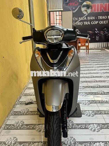 Honda SH Mode ABS 2025 Xám đen 4000 km