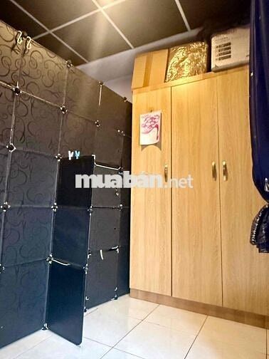 Nhượng lại phòng thu âm, sản xuất nhạc