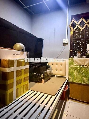Nhượng lại phòng thu âm, sản xuất nhạc