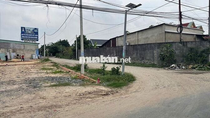 550 TRIỆU LÔ ĐẤT ĐẸP NỞ HẬU NGAY KCN TRẢNG BÀNG. SỔ HỒNG RIÊNG