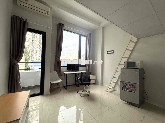 Căn Hộ Có Gác Ban Công Full Nội Thất Mới Ngay 3/2 Giá Rẻ