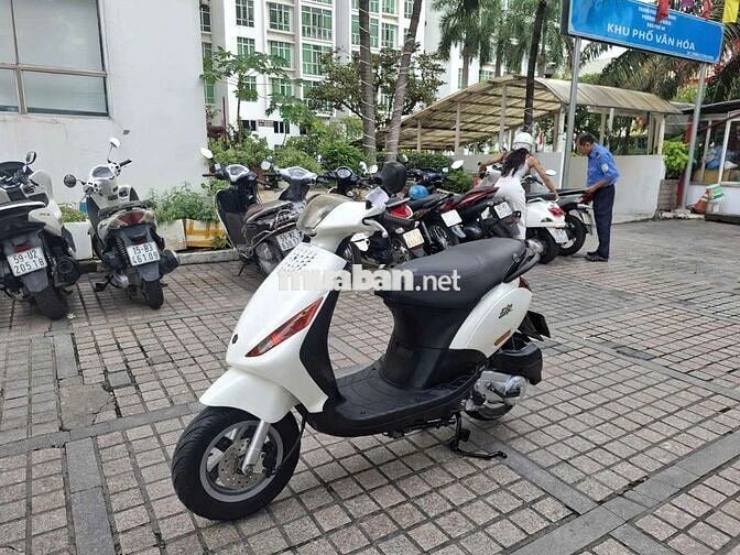 Piaggio Zip 