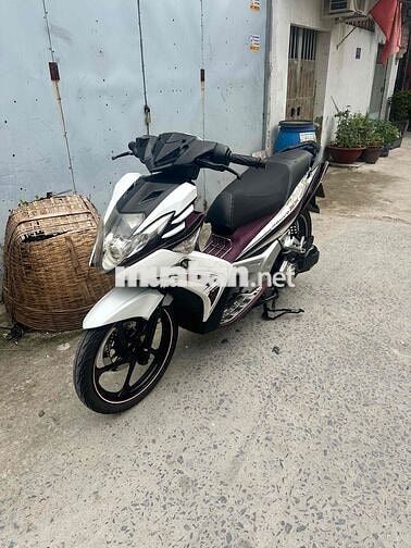 Yamaha Nouvo 5 FI 2012 Trắng Tím