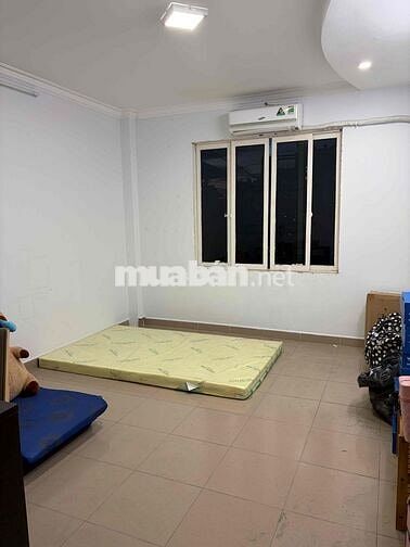 Quận 8 căn hộ, phòng trọ có ban công full nội thất giá sinh viên