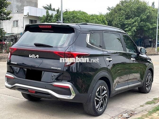 Kia Carens Signature 2024 màu đen 41.000 km