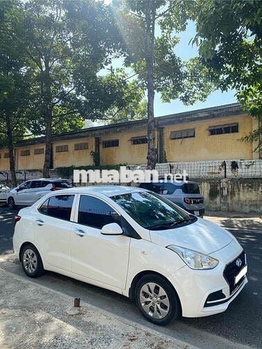 Hyundai i10 2020 Trắng 5 chỗ