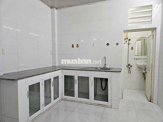 Cho thuê nhà khu Bàn Cờ quận 3