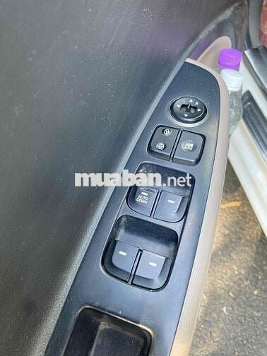Hyundai i10 2020 Trắng 5 chỗ