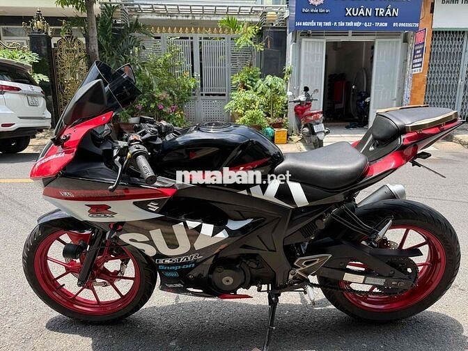 Suzuki GSX150R 2018 bssg