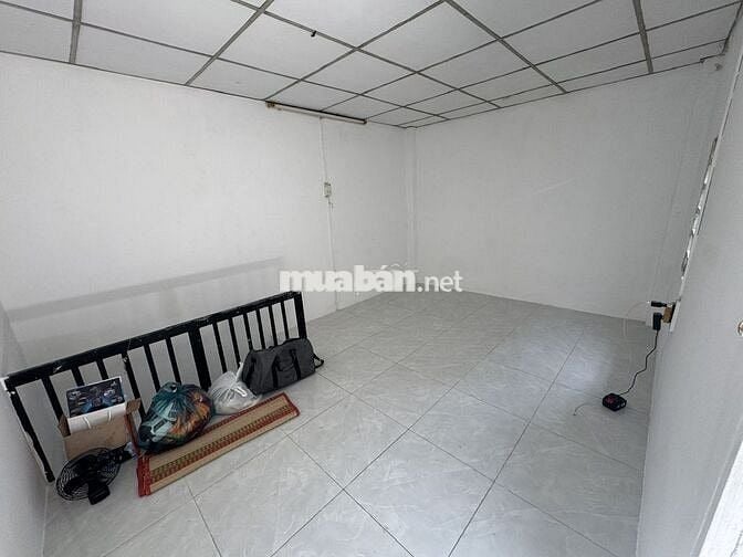 Cho thuê phòng trọ ngay chợ Cây Me