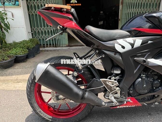 Suzuki GSX150R 2018 bssg