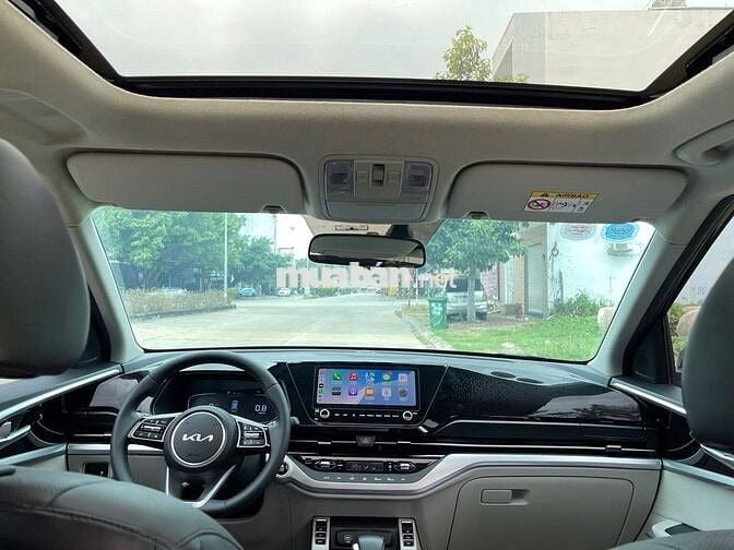 Kia Carens Signature 2024 màu đen 41.000 km