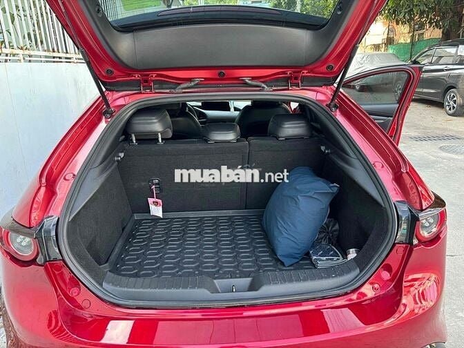 Mazda Mazda 3 HB Premium 2022 Đỏ