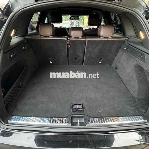 Mercedes-Benz GLC 300 4Matic 2018 90000 km Đen