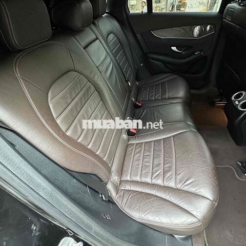 Mercedes-Benz GLC 300 4Matic 2018 90000 km Đen