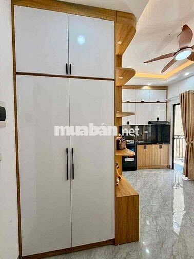 STUDIO BAN CÔNG 32m2 FULL NỘI THẤT NGAY CHỢ HOÀ HƯNG QUẬN 3