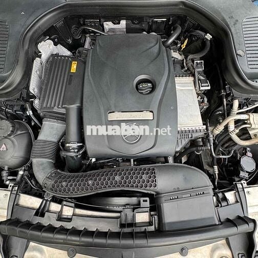 Mercedes-Benz GLC 300 4Matic 2018 90000 km Đen