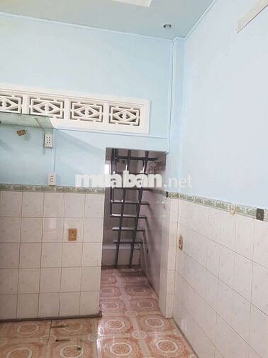 cho thuê nhà riêng 1 trệt 1 lầu pk, pb, 2pn, 2 WC 