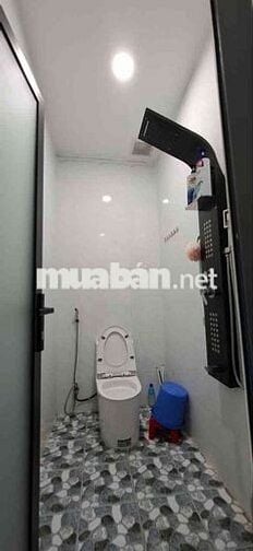 Nhà cấp 4 dt 104m2 ngay Vincom 550 đường Nguyễn Đức Thiệu Dĩ An