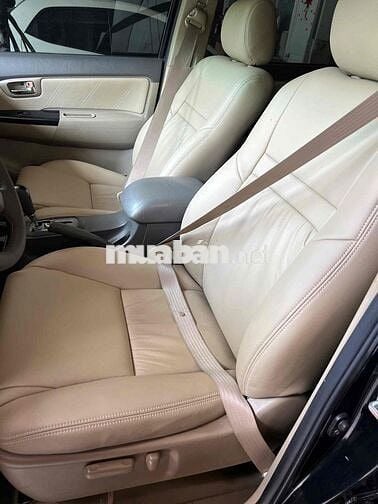 Toyota Fortuner 2013 Đen