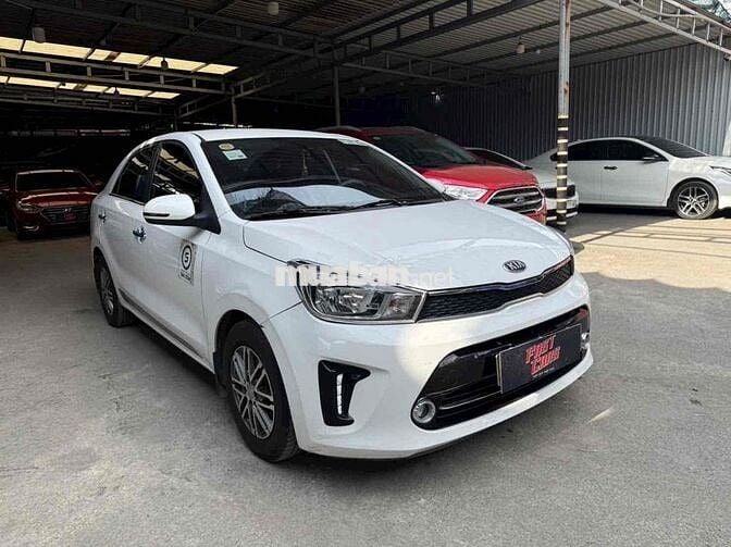KIA Soluto Deluxe 2021 Số sàn