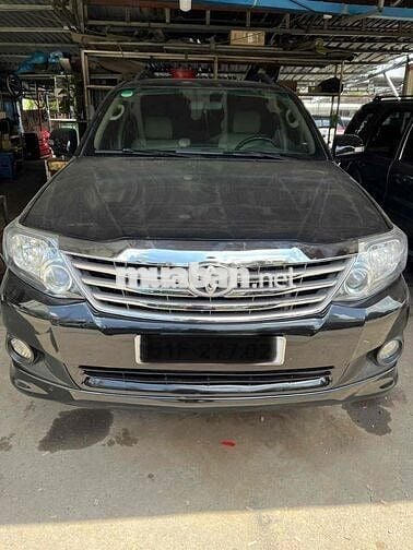 Toyota Fortuner 2013 Đen