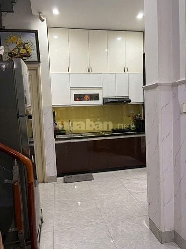Bán nhà mặt tiền tại Ngô Quyền, 18,5 tỷ, 49m2, 3PN, 4WC, pháp lý đầy đ