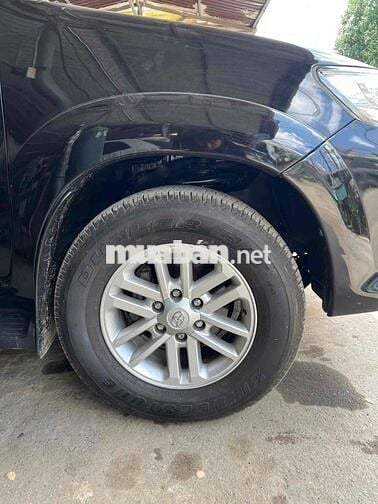 Toyota Fortuner 2013 Đen