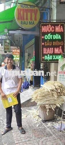 Nước mía rau má kitty tuyển NV