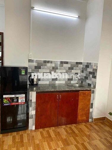 Cho thuê căn hộ Studio Cửa sổ lớn Q8 gần cầu chữ Y, cầu Nguyễn Văn Cừ