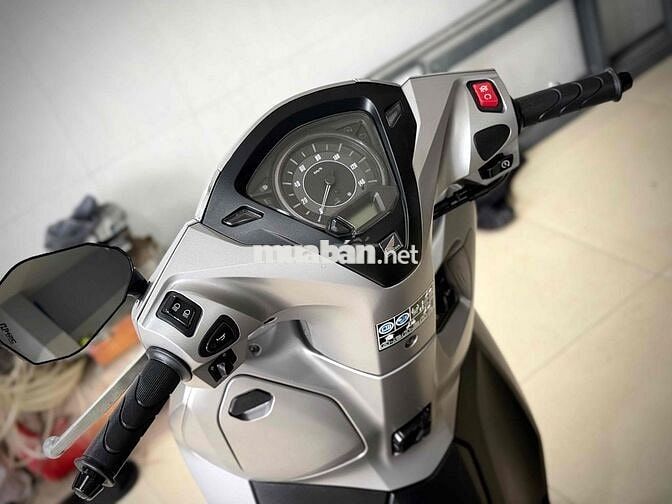 Honda Lead 4Val PBĐB 8000km Bạc