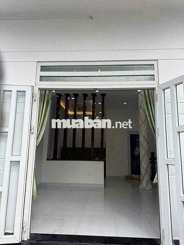 Nhà Phú Mỹ Nhánh DX06. 1 trệt 1 lầu 3pn. sẵn 2 máy lạnh