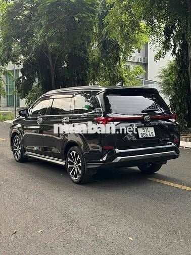 Toyota Veloz AT 2022 Đen Tự động