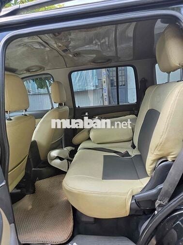Ford Everest 2005 Dầu Đen 7 chỗ