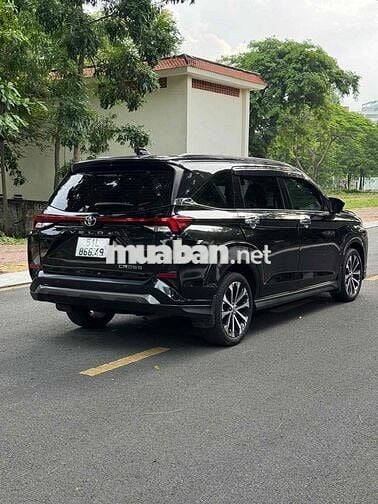 Toyota Veloz AT 2022 Đen Tự động